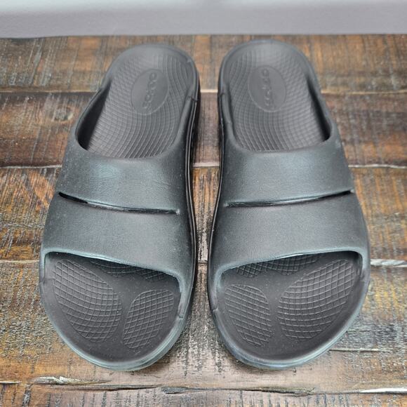 Oofos OOahh Womens Size 7 Recovery Slip-On Comfort Beach Sandals Slides Black - Picture 2 of 11